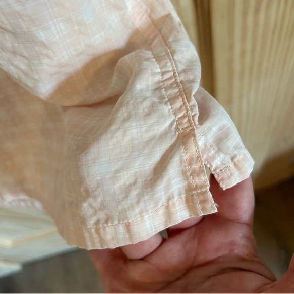 Simms Button Down Fishing Shirt. Size Medium. - Picture 5 of 11